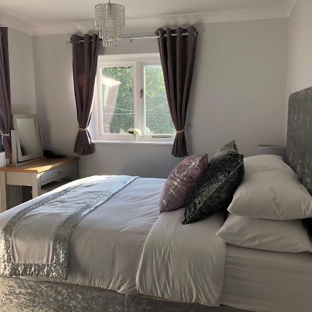Old Hunters Lodge Whipsnade Buitenkant foto