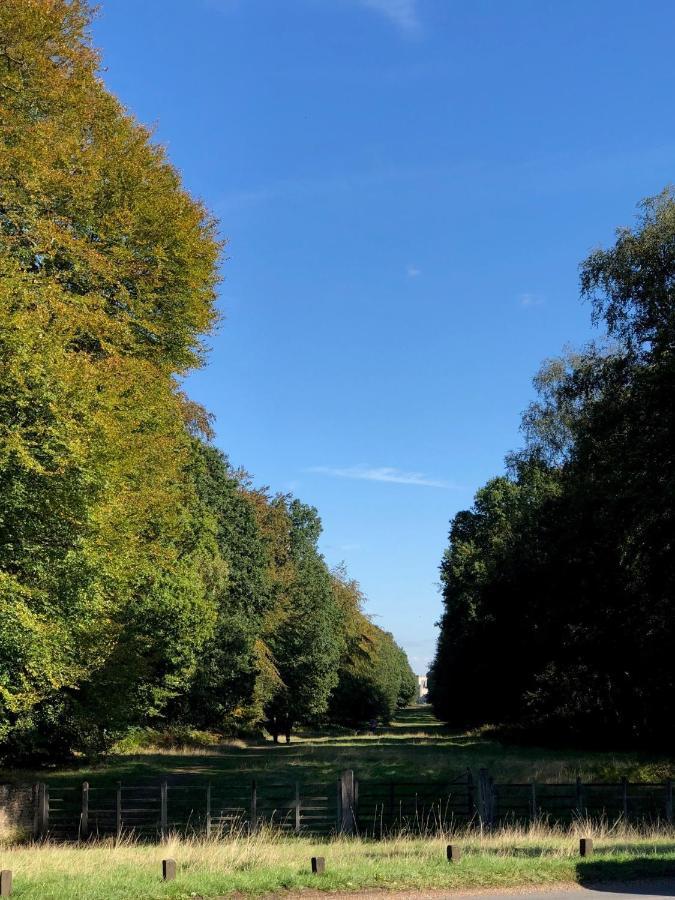 Old Hunters Lodge Whipsnade Buitenkant foto